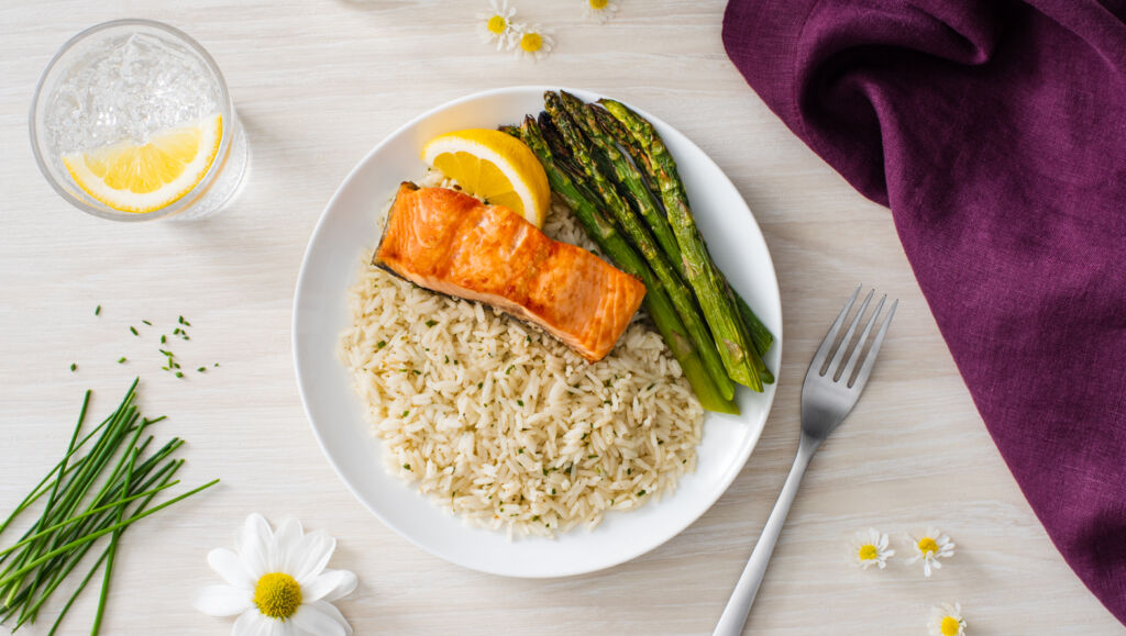 CHAMOMILE INFUSED FLORAL JASMINE RICE WITH BROILED SALMON AND ASPARAGUS RECIPE – JASMINE RICE